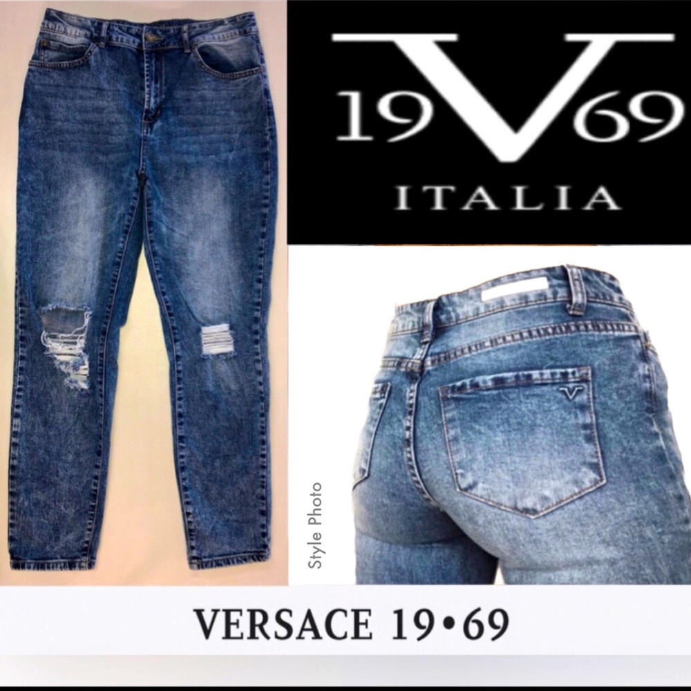 Versace 19.69 Abbigliamento Sportivo SRL Distressed High-Rise Jeans (30/10)